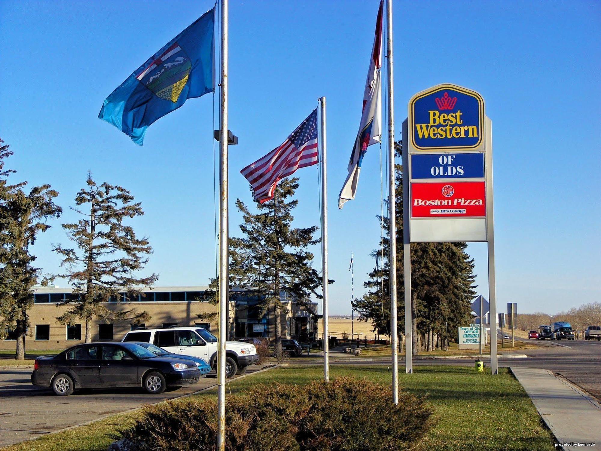 Best Western Of Olds Hotel Exterior photo